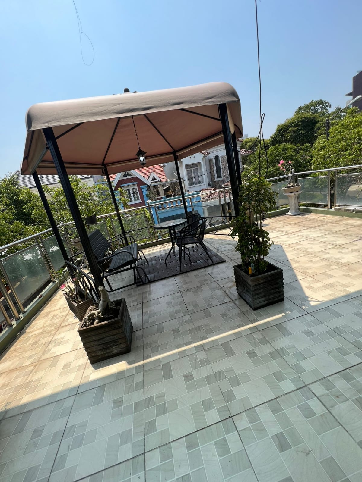 DiSewakan Rumah Full Furnish di Taman Picadilly Lippo Cikarang